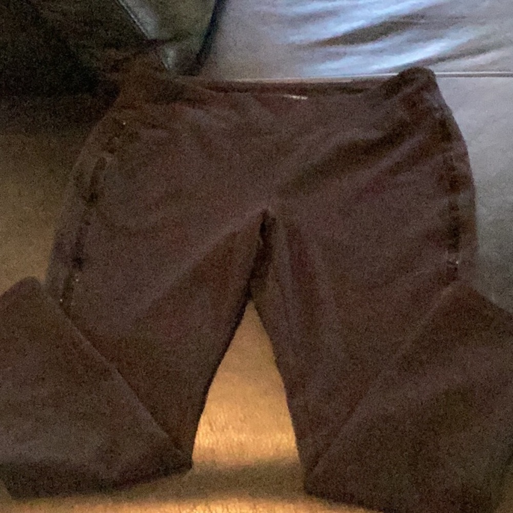 EUC Rock & Republic Stretch Rx Fever Pull On leggings black